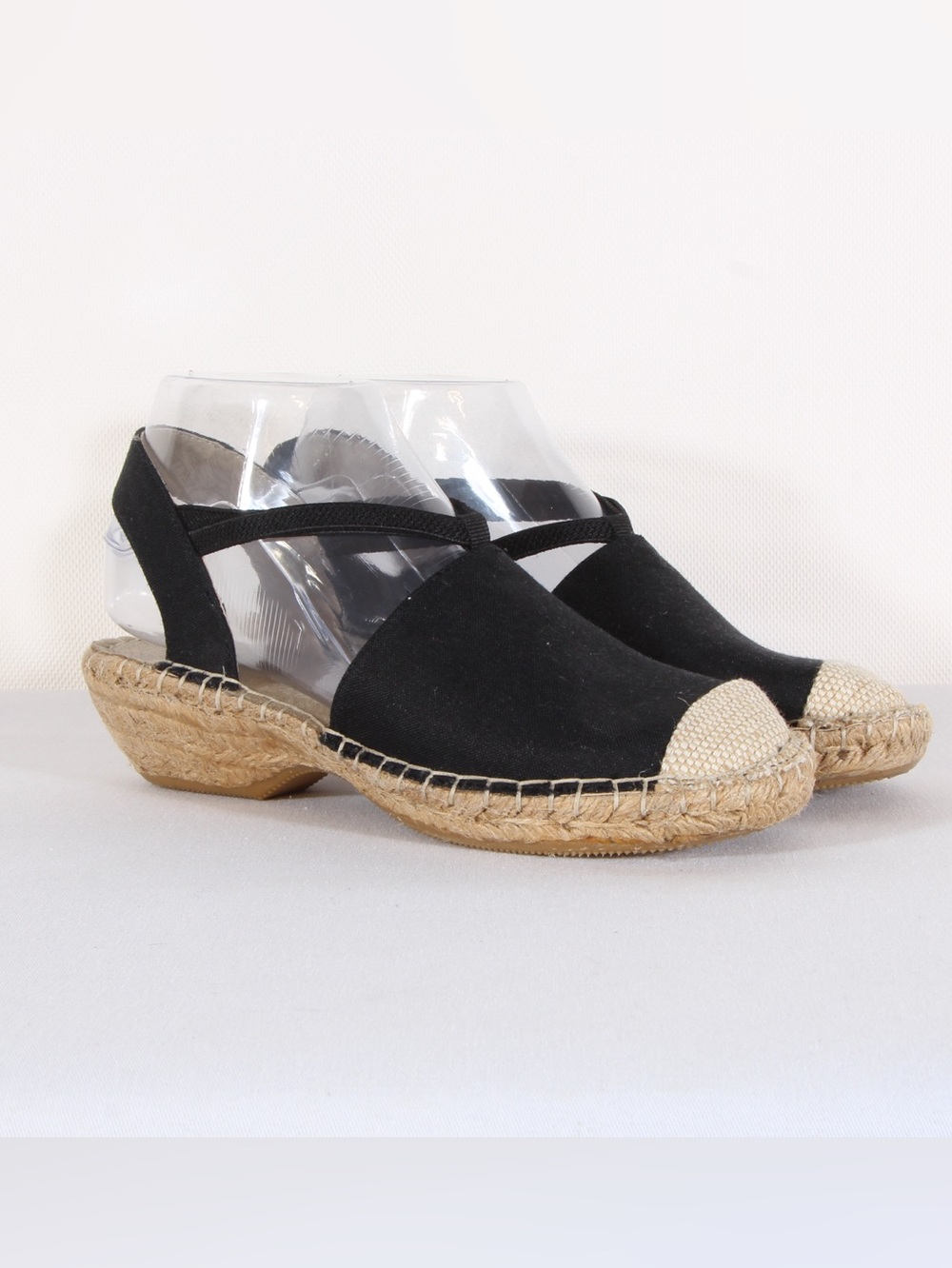 Rialto Black Espadrille Slingback Wedges with Natural Toe Cap NWOT